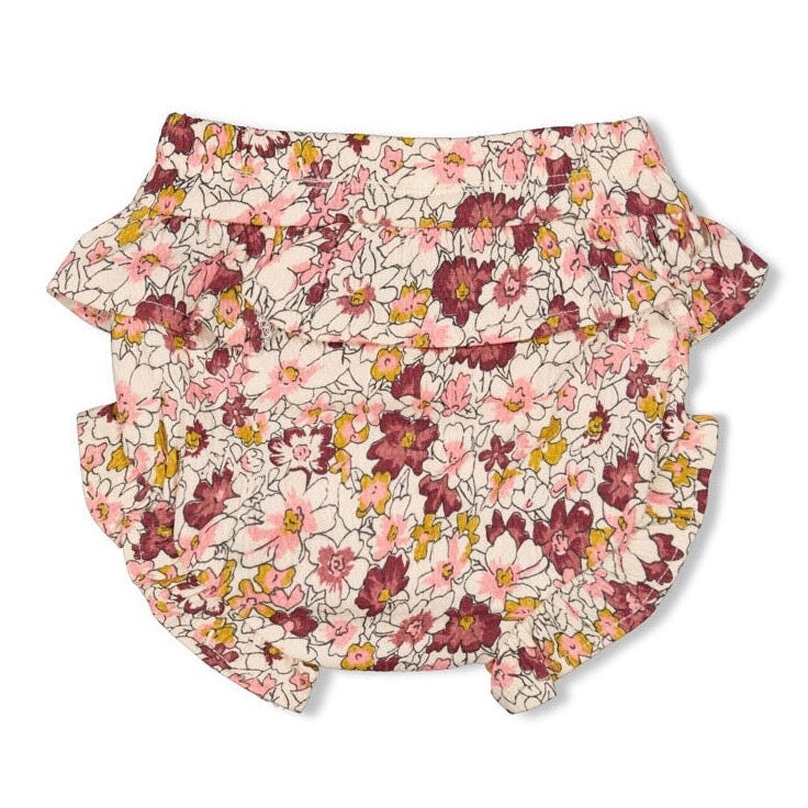 WILD FLOWERS Allover Print Keepsake Fashion Short