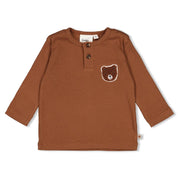 WILD WORLD - 2x2 Rib Jersey Henley Collar Appliqué Top